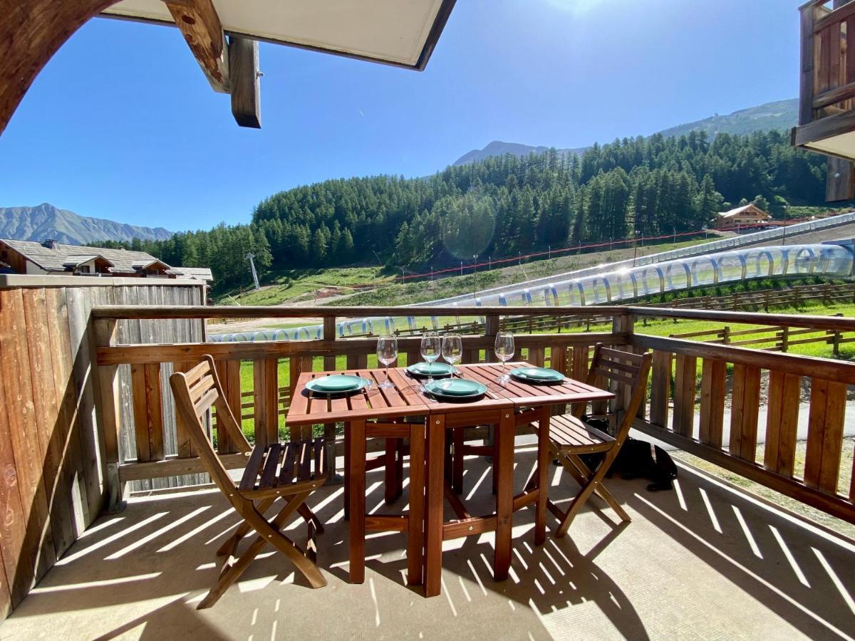 Appartement 2 Chambres Vue Pistes, Parking Privatif Les Orres Exterior photo